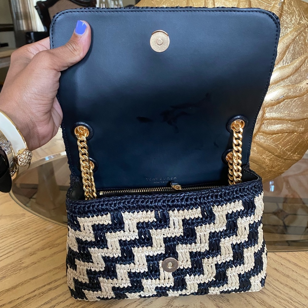 Tory Burch Willa Straw Small Shoulder Bag Black & Pale Khaki - Picture 9 of 14